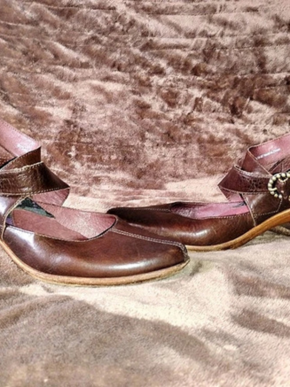 Camper Brown Pointed-Toe Heels
